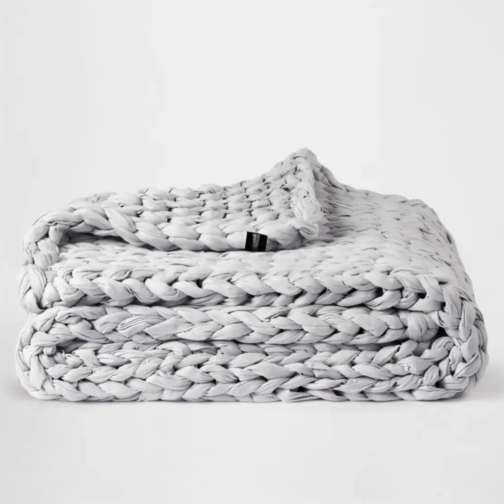 Hand-knitted weighted blanket